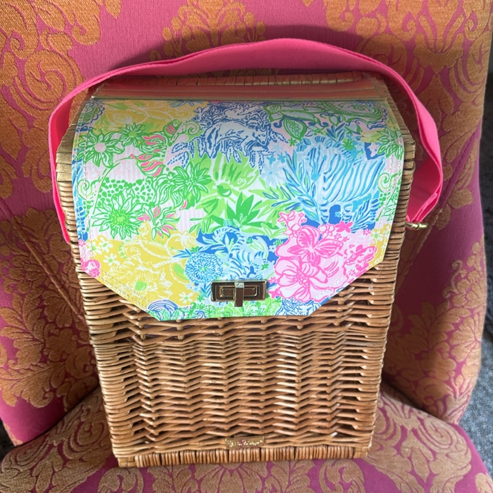 Lilly Pulitzer wine carrier